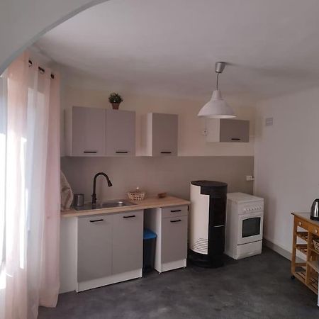 Jolie Maison De Bourg Tout Equipee 10Km D'Ambert Saint-Amant-Roche-Savine Εξωτερικό φωτογραφία