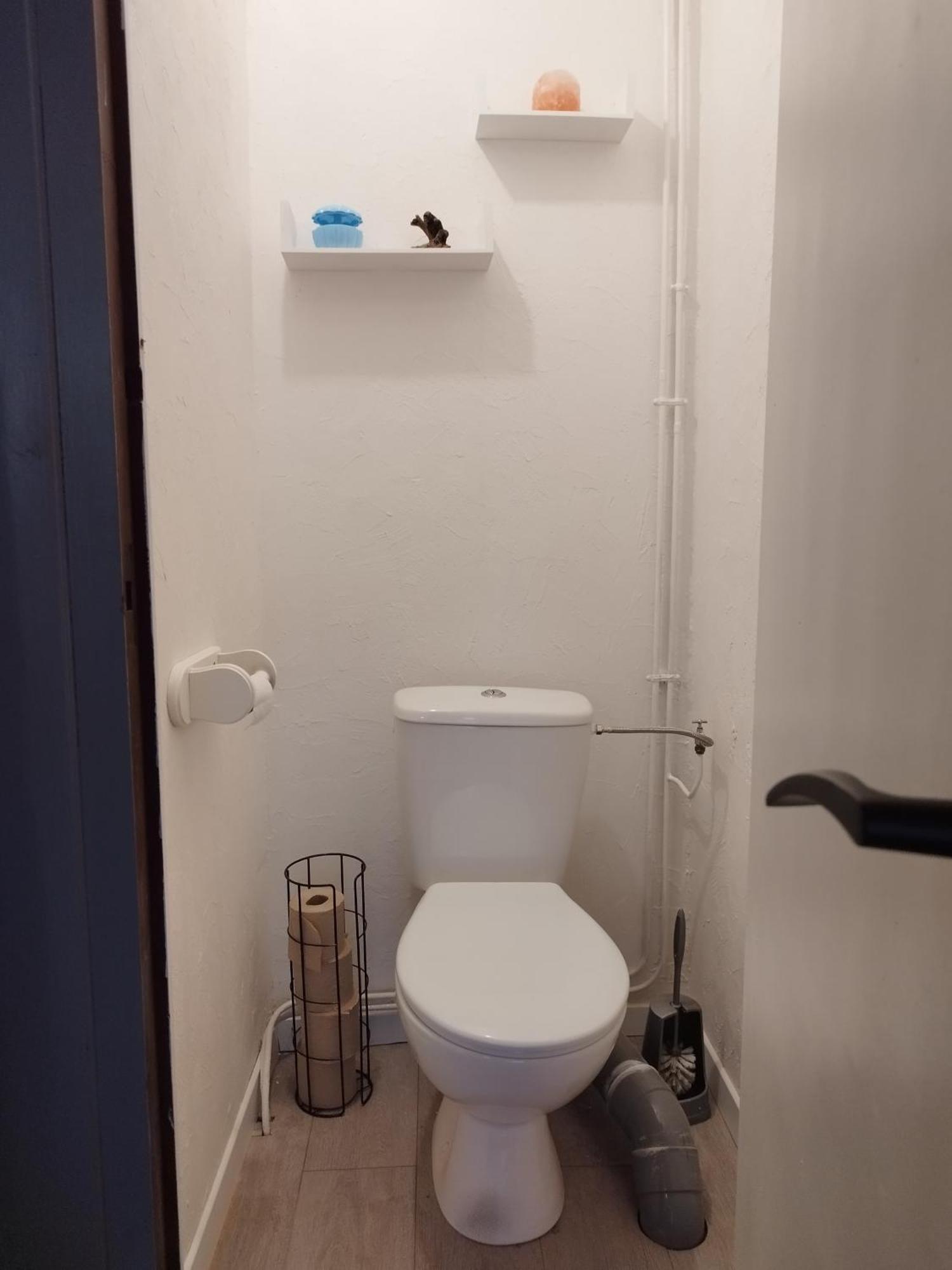 Jolie Maison De Bourg Tout Equipee 10Km D'Ambert Saint-Amant-Roche-Savine Εξωτερικό φωτογραφία
