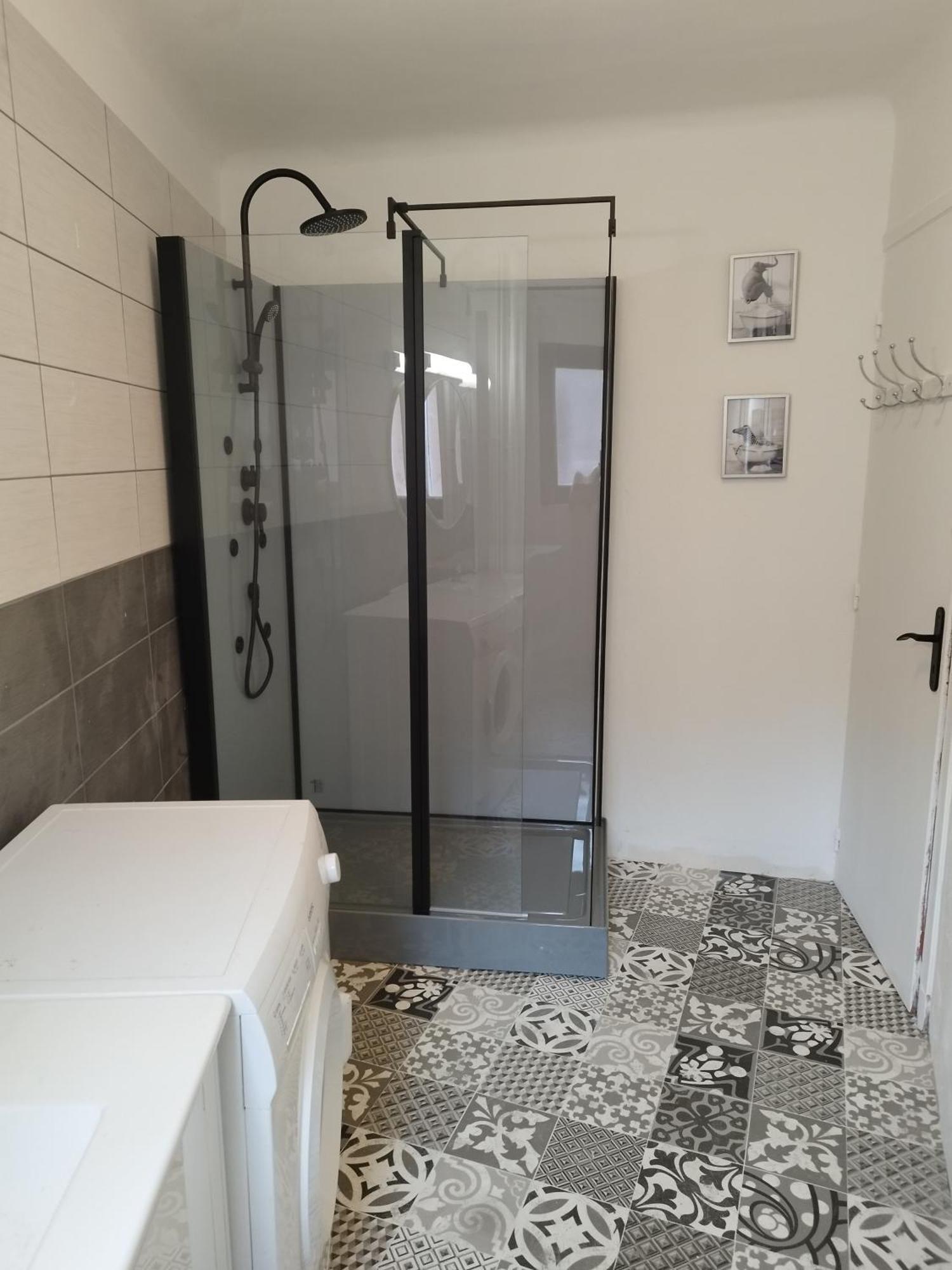 Jolie Maison De Bourg Tout Equipee 10Km D'Ambert Saint-Amant-Roche-Savine Εξωτερικό φωτογραφία