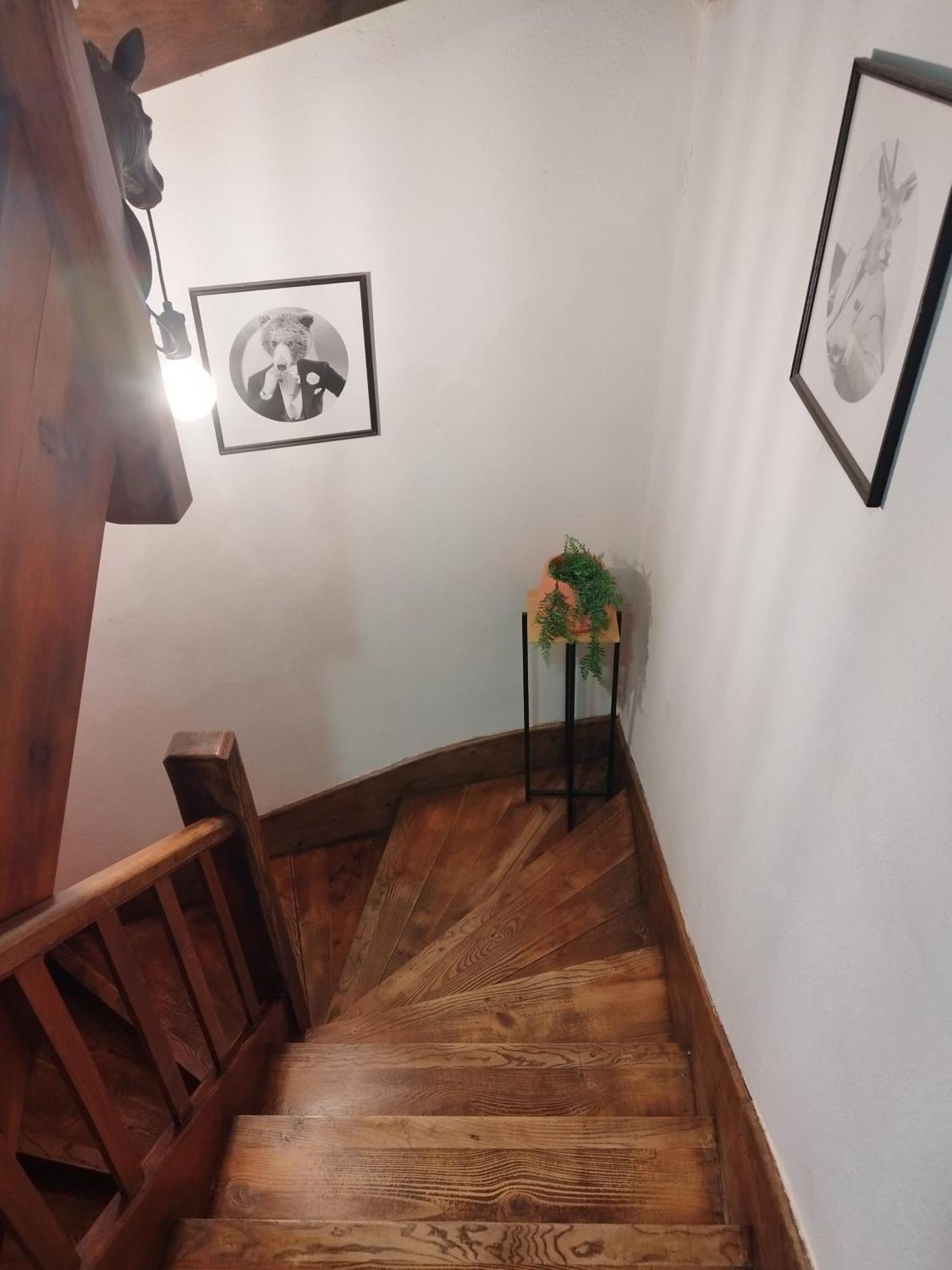 Jolie Maison De Bourg Tout Equipee 10Km D'Ambert Saint-Amant-Roche-Savine Δωμάτιο φωτογραφία